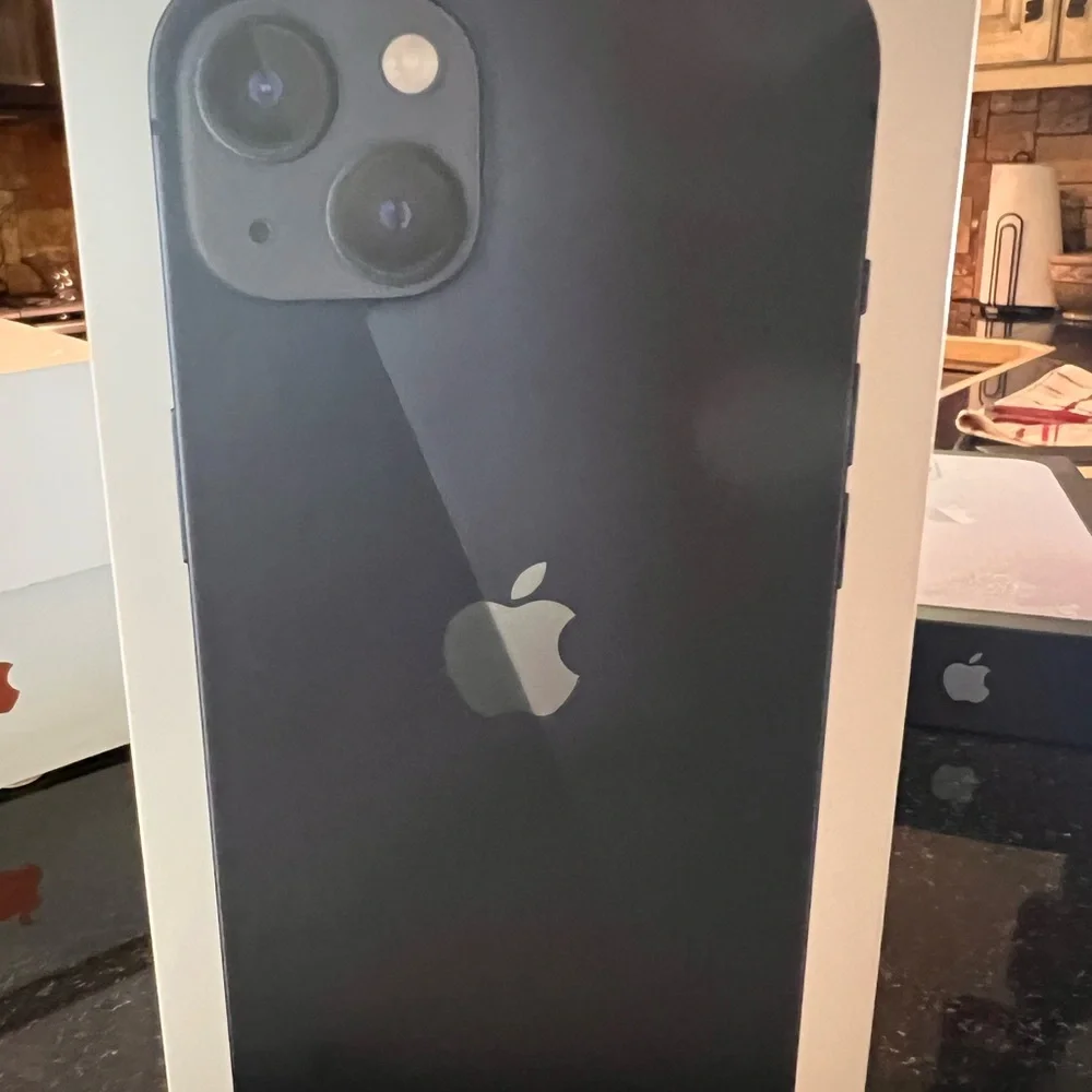 iPhone boxes - Picture 5 of 5